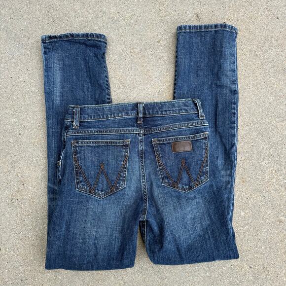 Wrangler Boys Retro Slim Straight Blue Jeans Style 88BWZBZ Size 14 - Picture 1 of 8